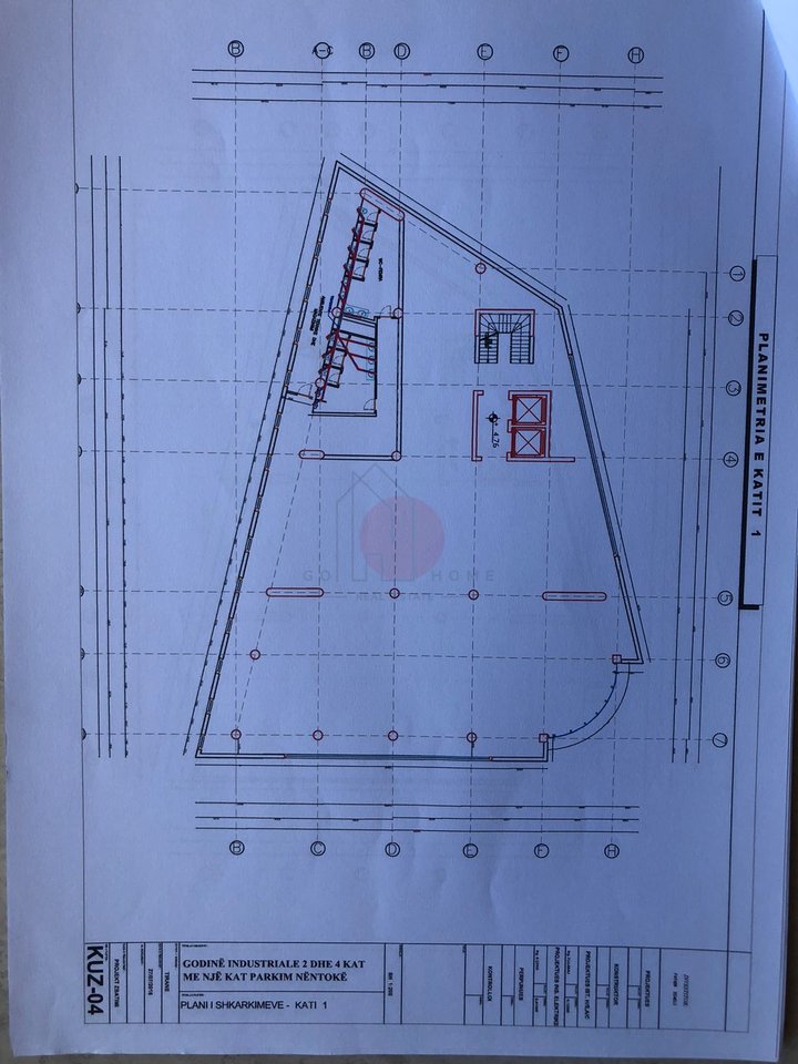 Locale in affitto 1150m² | 2° piano (sopra abitazione) | Kombinat, vicino a SPAR | 3000€/mese