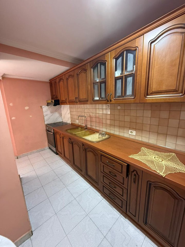 🏡 Apartment 1+1 for rent – Rruga e Durrësit, near the Insurance Office