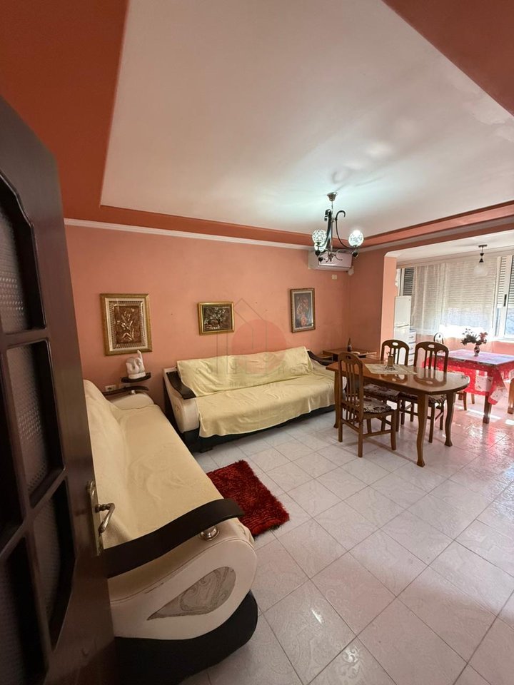 🏡 Apartment 1+1 for rent – Rruga e Durrësit, near the Insurance Office