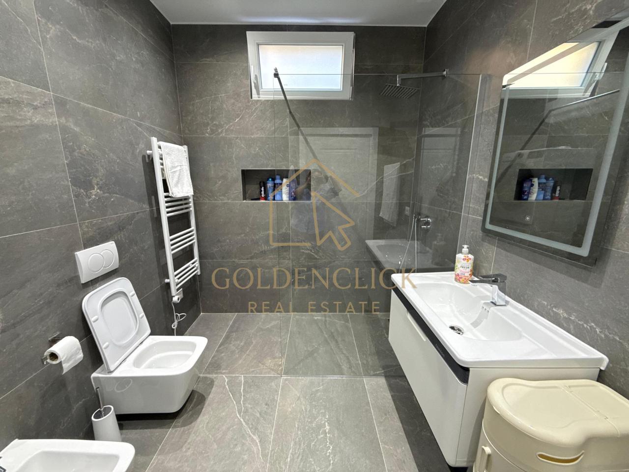 JEPET ME QIRA SHTËPI 2+1 + DEPO – MATERNITETI I RI, TIRANE