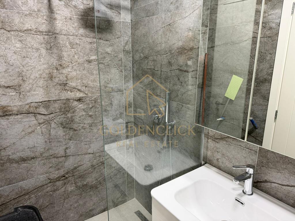 JEPET ME QIRA APARTAMENT 2+1 – PRANË RADISSON, TIRANË