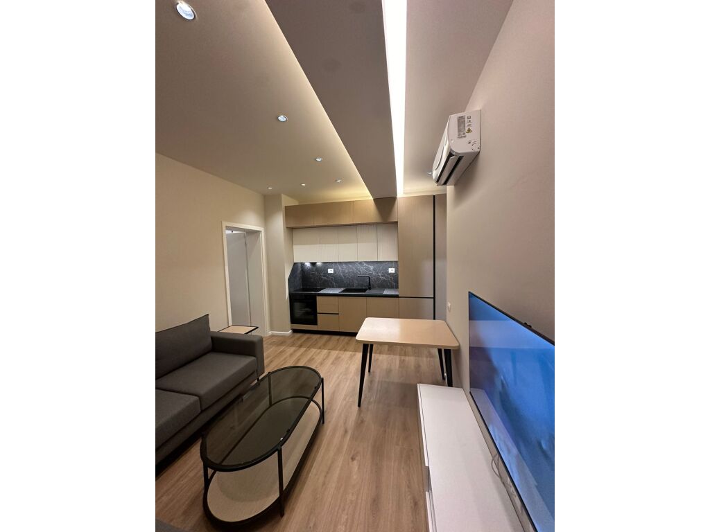 1+1 Apartment for Rent in Ali Demi, Tirana - 500€