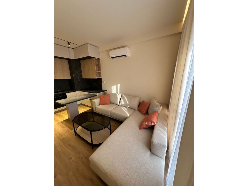 Apartament 1+1 me Qira në Ali Demi, Tiranë - 500€