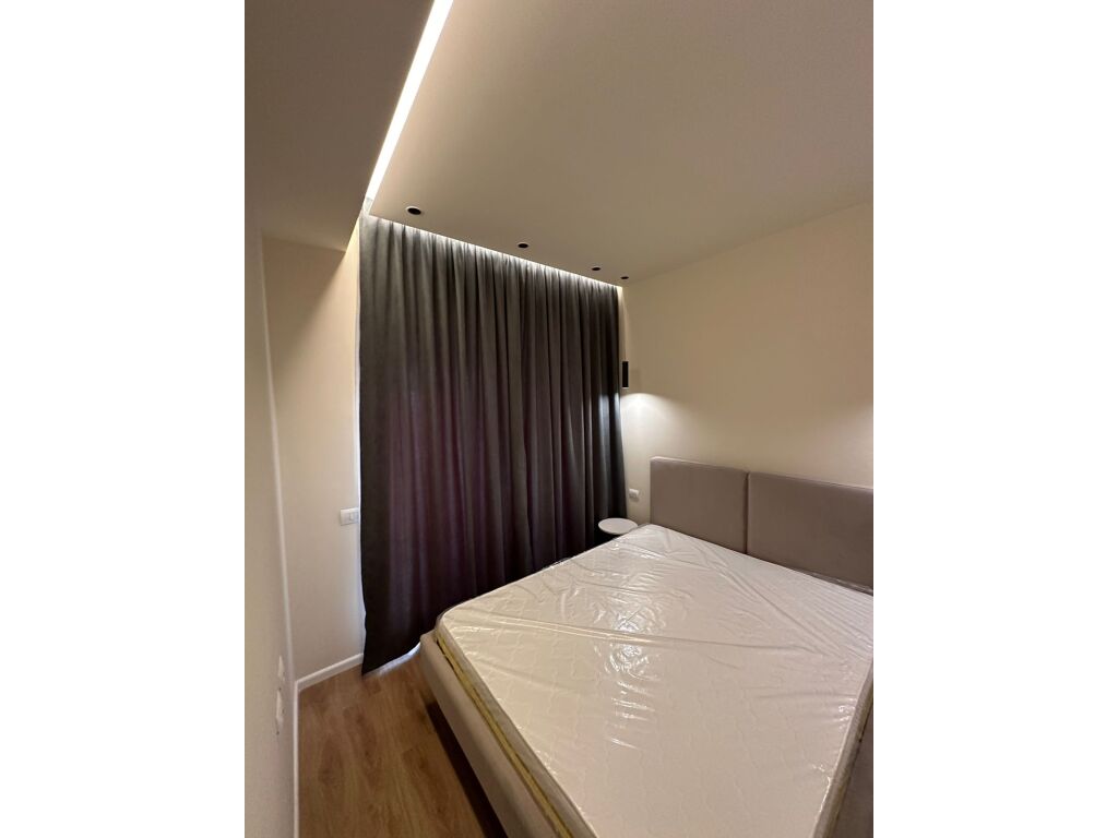 Apartament 1+1 me Qira në Ali Demi, Tiranë - 500€