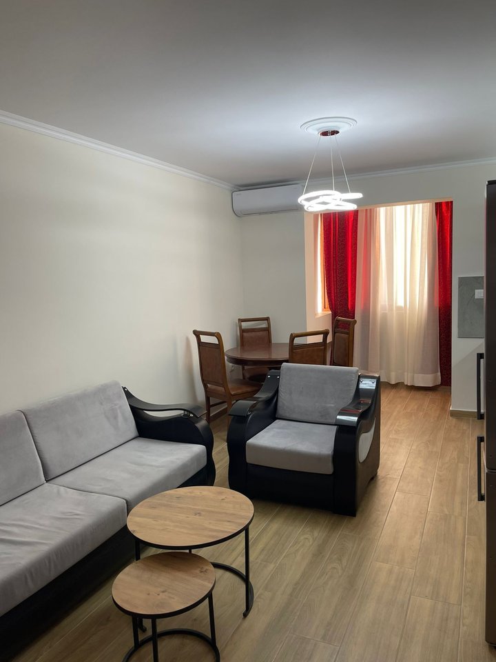 APARTAMENT ME QIRA 2+1– RRUGA MINE PEZA