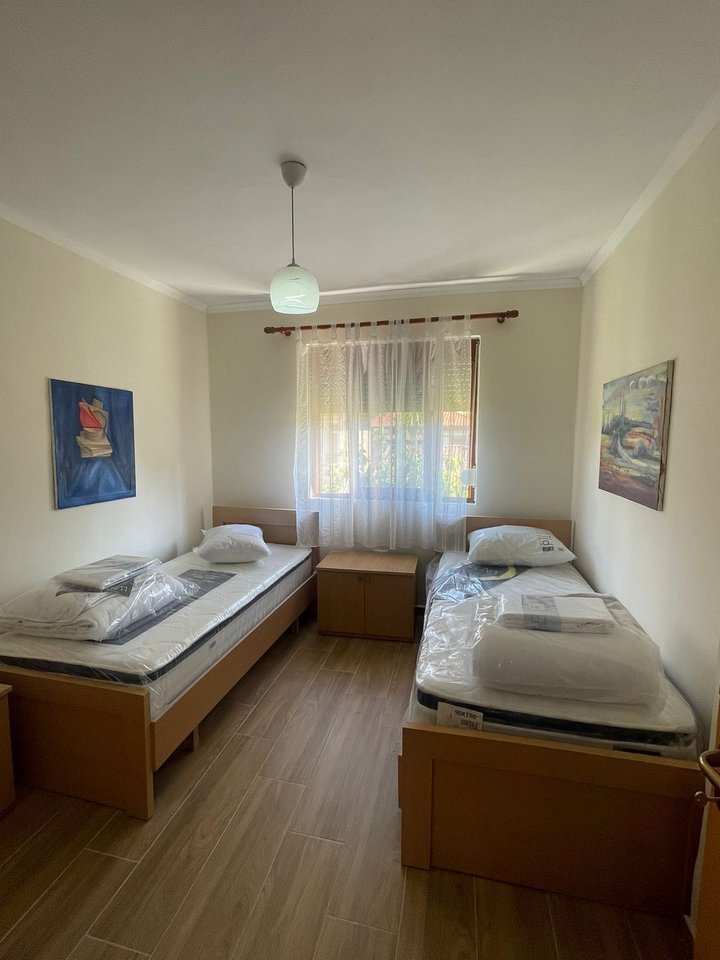 APARTAMENT ME QIRA 2+1– RRUGA MINE PEZA