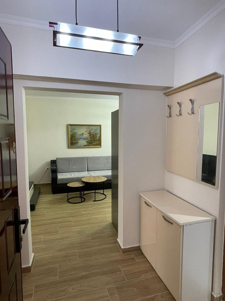 APARTAMENT ME QIRA 2+1– RRUGA MINE PEZA