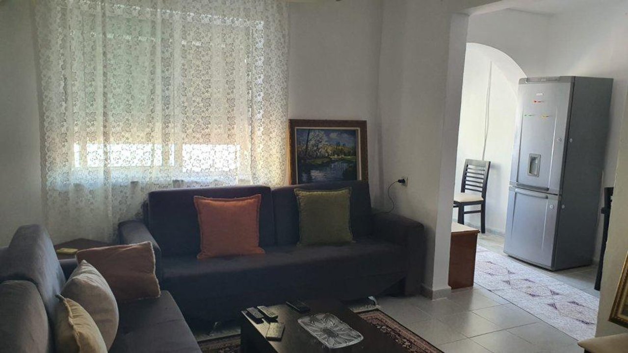 APARTAMENT ME QIRA 1+1 – RRUGA BARDHYL