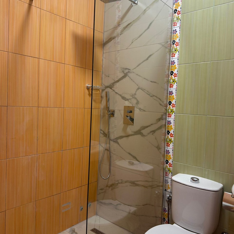 ATTICO IN AFFITTO 3+1 + BALCONE + VERANDA – VETRATA