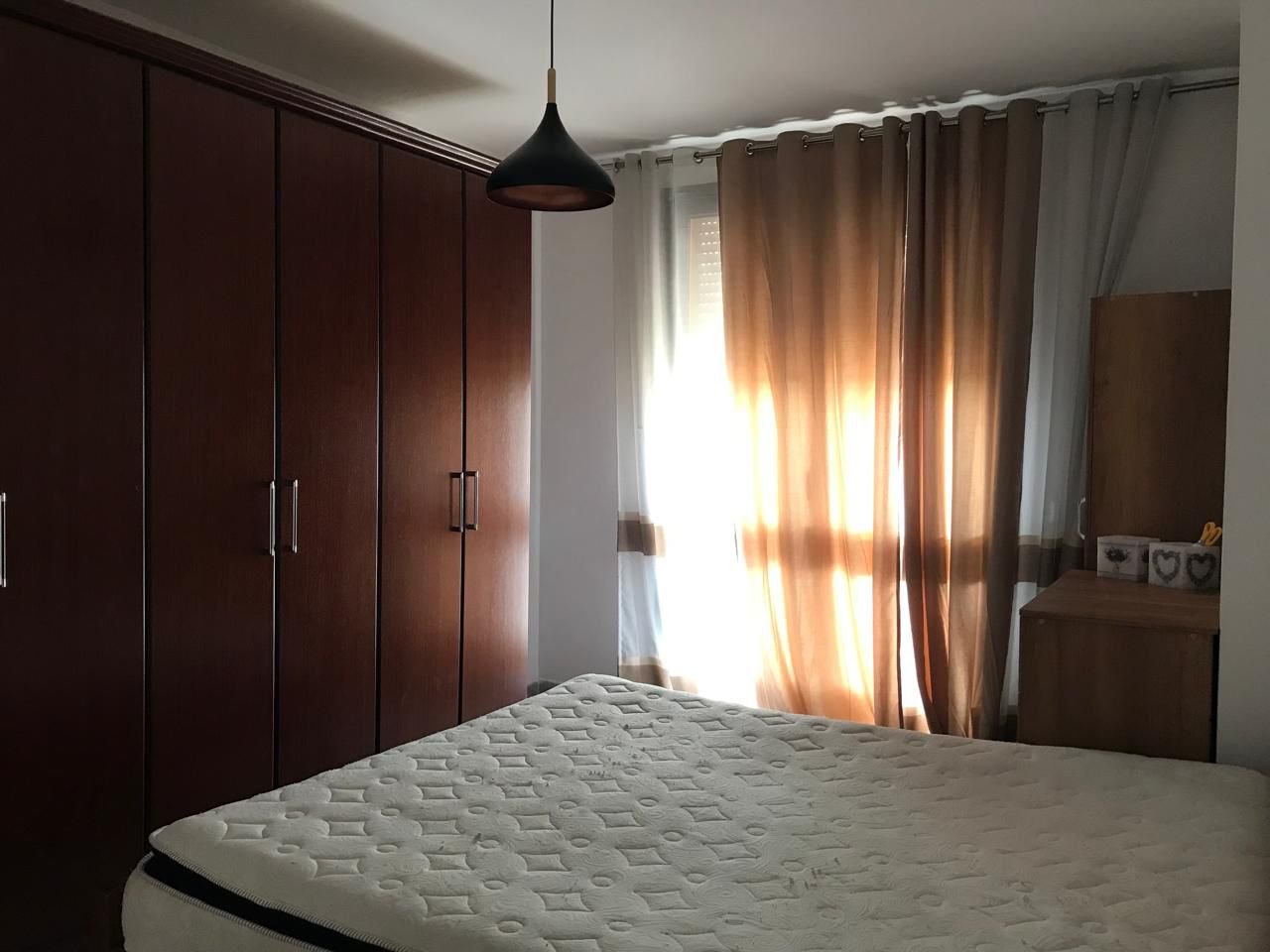 APARTAMENT ME QIRA 2+1+2+parkim- SPITALET, KOMPLEKSI ZIRKON