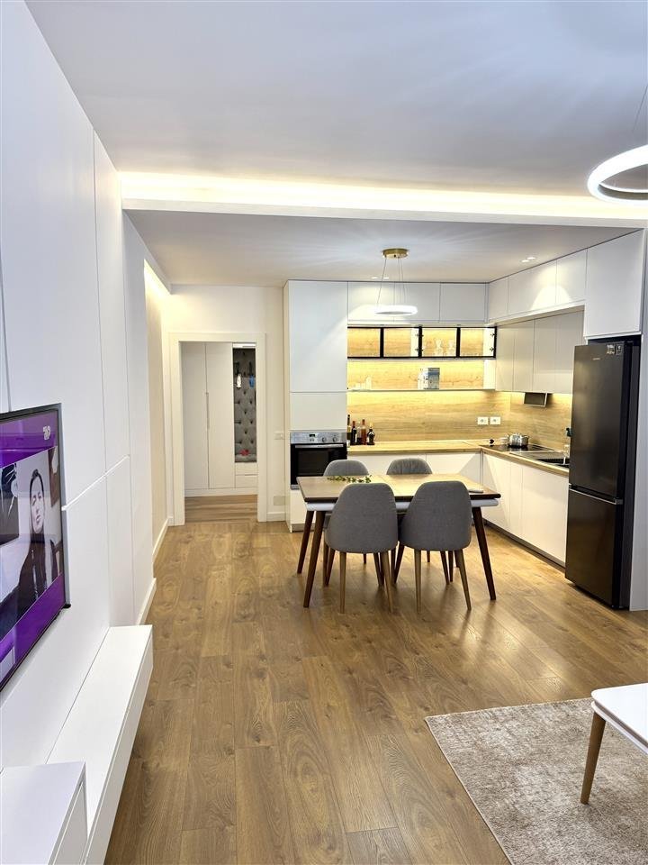 JEPET ME QIRA APARTAMENT 2+1+2 + BALLKON + DEPO – RRUGA ELBASANIT