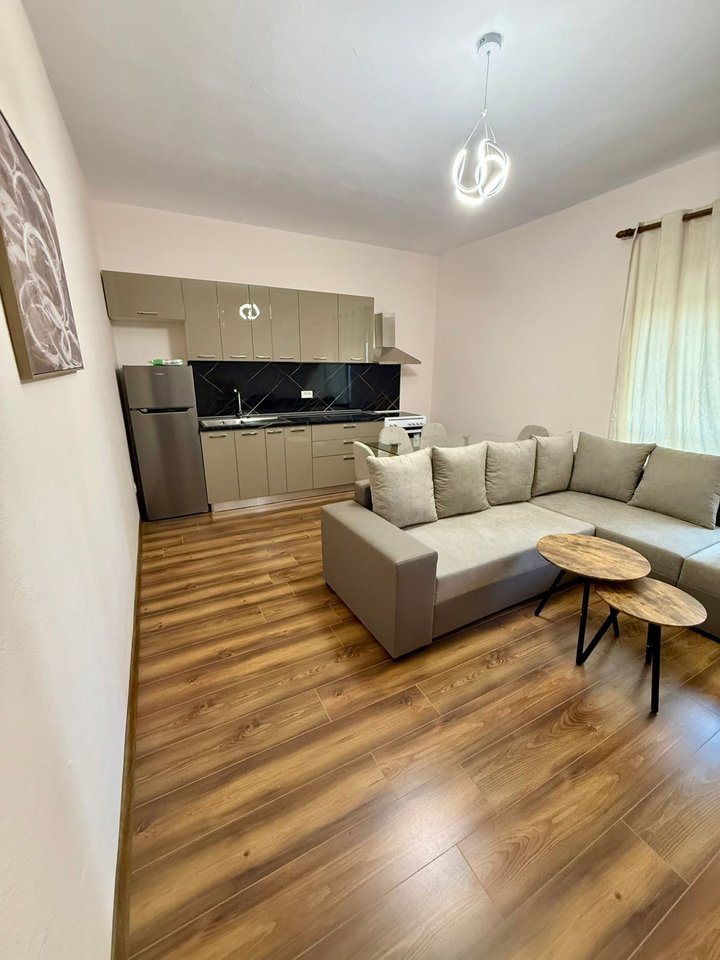 FOR RENT 1+1 APARTMENT – KAVAJËS STREET, OPPOSITE THE MOSQUE
