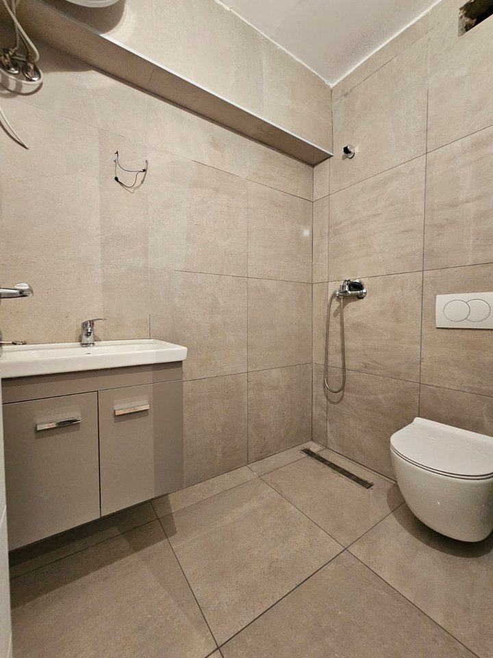 ? APARTAMENT PËR SHITJE 1+1 – 21 DHJETORI