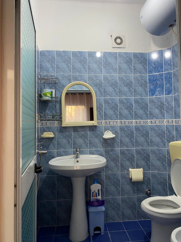 CASA IN AFFITTO 4+1 – ALI DEMI (VICINO AL CAMPO)
