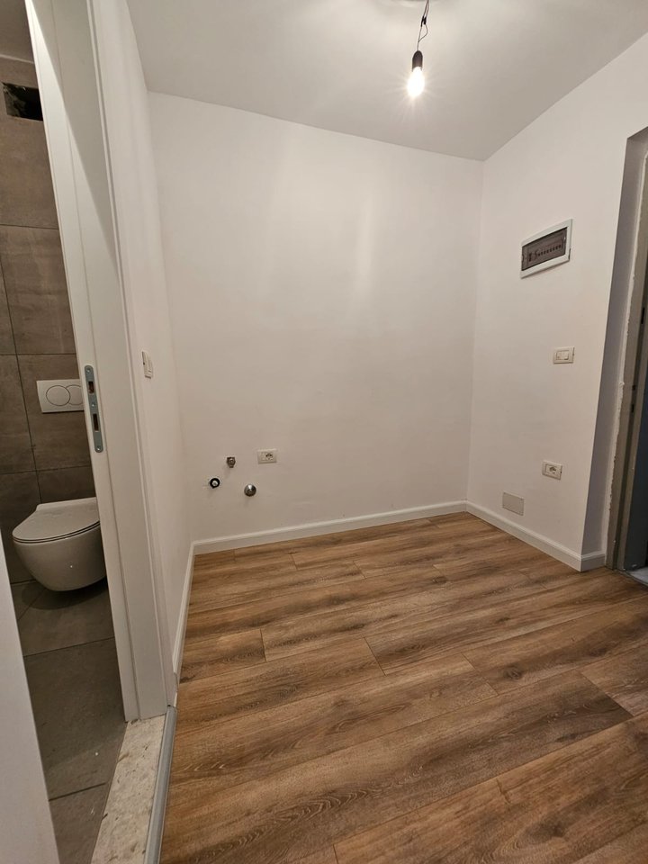 APARTAMENT NË SHITJE 1+1 – 21 DHJETORI