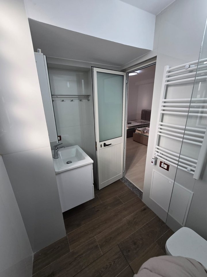 GARSONIERE ME QIRA – QENDRA TIRANË