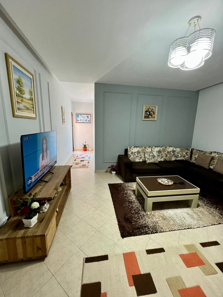 APARTAMENT SHITJE 2+1 – RRUGA BESIM ALLA / MISTO MAME