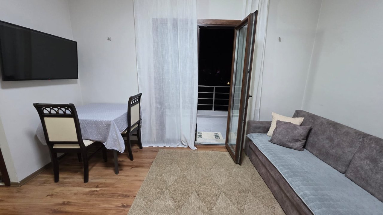 APARTAMENT ME QIRA – RRUGA E ELBASANIT