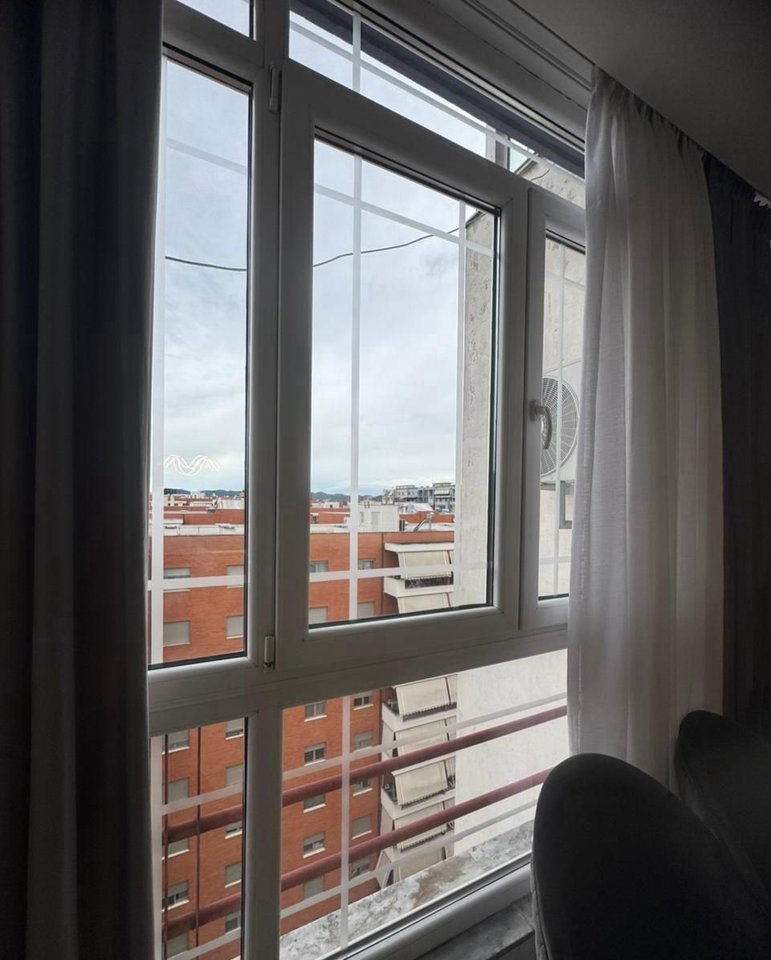 JEPET ME QIRA APARTAMENT 3+1+2+3PARKIME – TEK DELIJORGJI, TIRANË