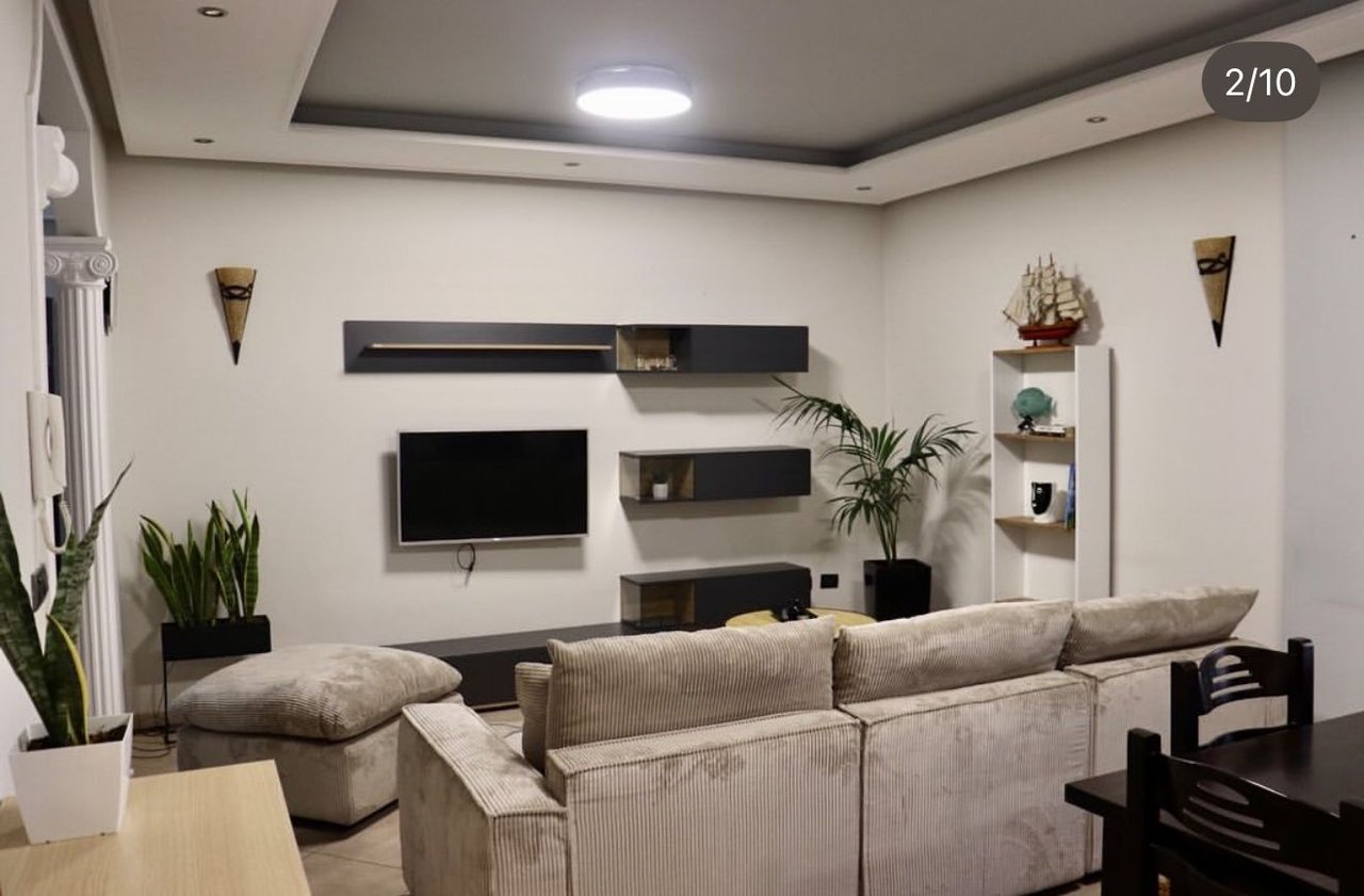 AFFITTASI APPARTAMENTO 3+1 + VERANDA – PROFARMA