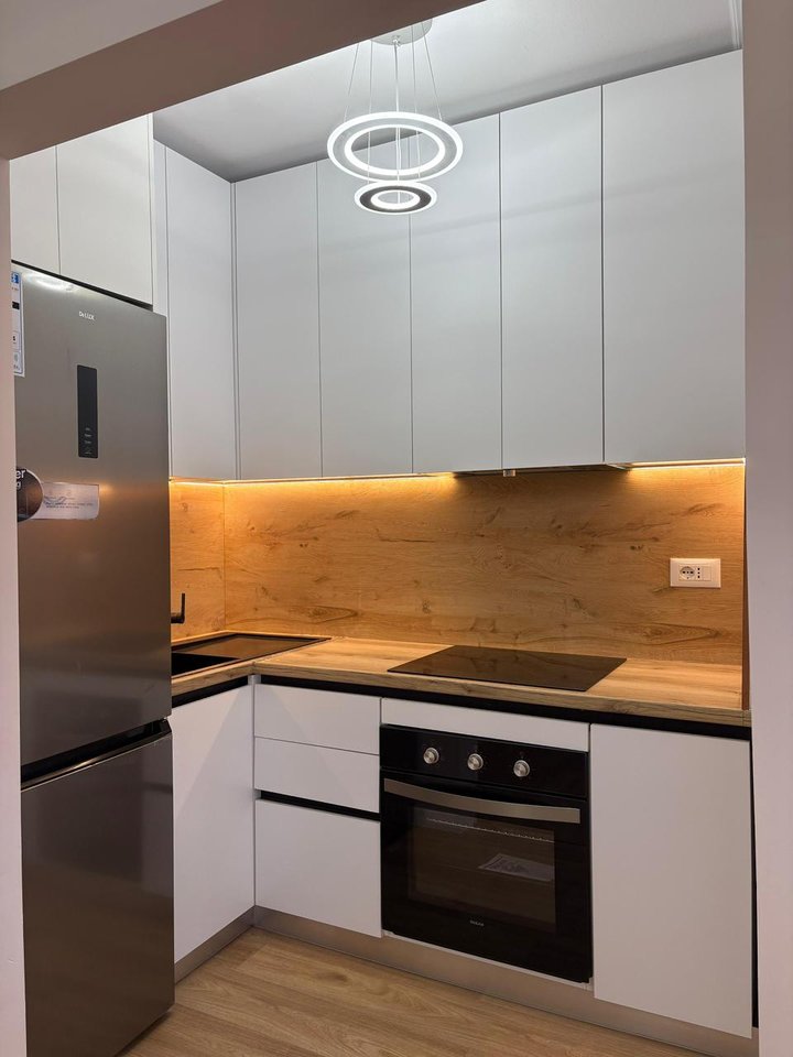 SHITET APARTAMENT 1+1 I RINOVUAR TOTALISHT – ALLIAS, Tiranë