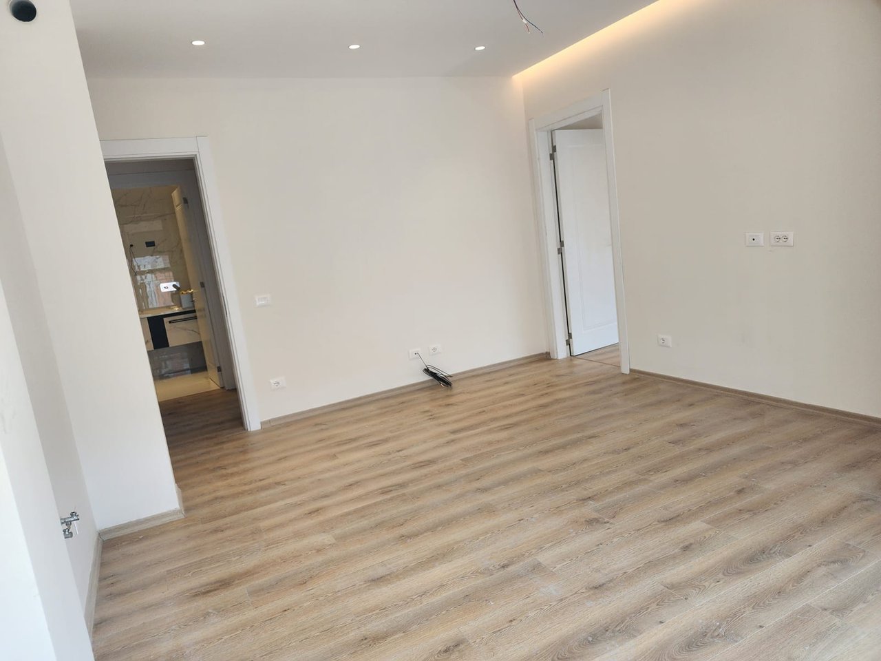 APARTMENT FOR RENT 2+1+2+P - NEW BOULEVARD