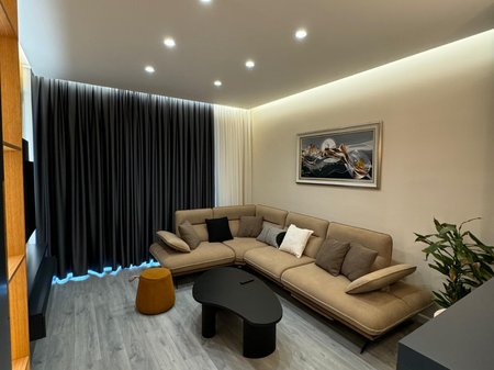 ? APPARTAMENTO 1+1 IN AFFITTO – COMUNE DI PARIGI, TIRANA
