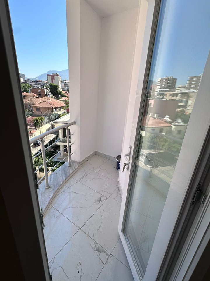 ? VENDESI APPARTAMENTO 2+1+BALCONE – PAZARI I RI