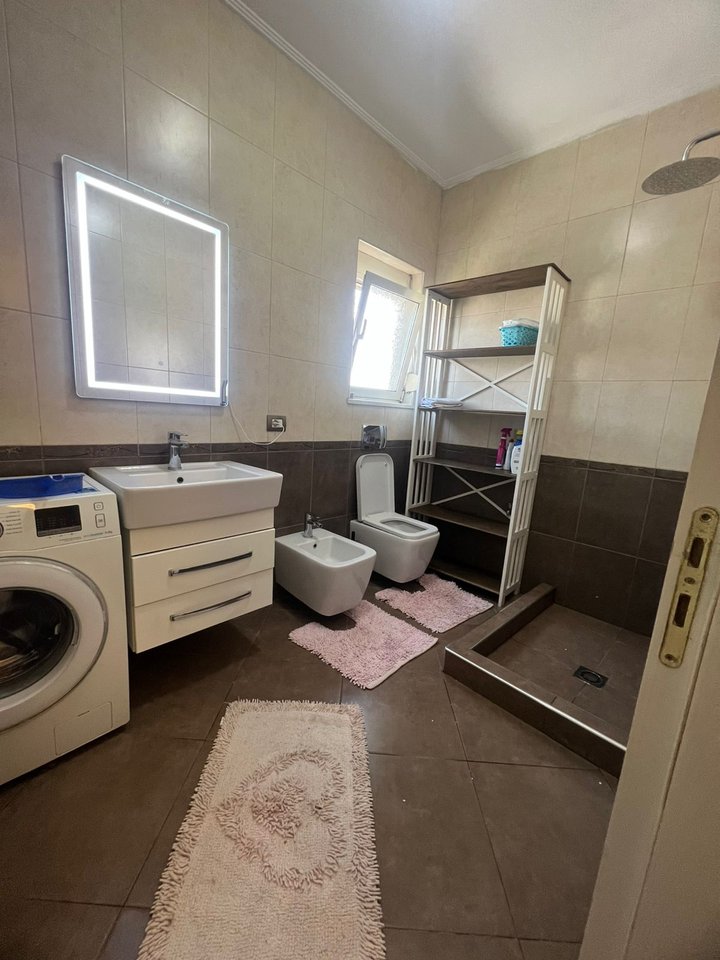 ? FOR SALE 1+1 APARTMENT – OXHAKU CROSSROAD, TIRANA