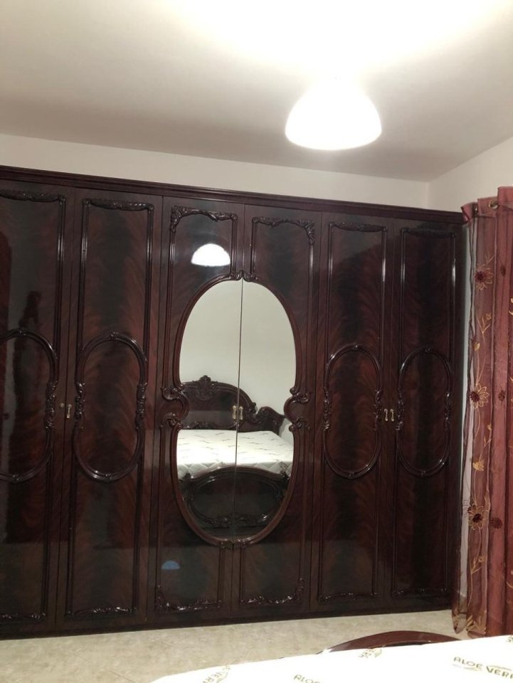 SHITET APARTAMENT 2+1 ME BALLKON – ISH FUSHA E AVIACIONIT, TIRANË