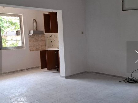 APPARTAMENTO 2+1 IN AFFITTO – LAPRAKË, VICINO ALL'OSPEDALE MILITARE