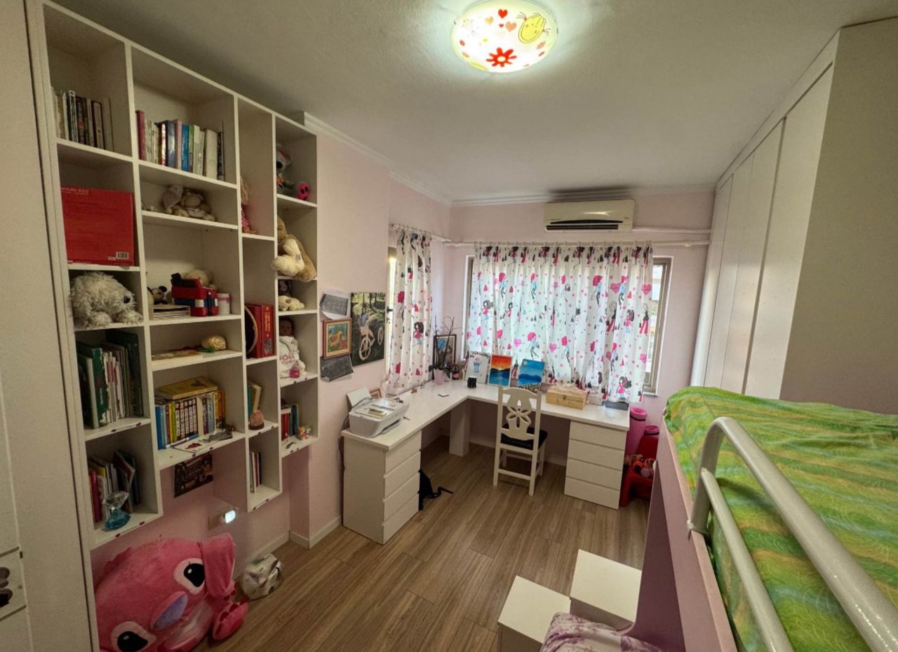 FOR SALE 2+1+2 APARTMENT – ASTIR, NEAR VILA L