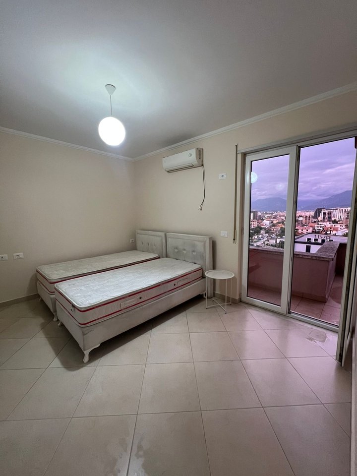 ATTICO 1+1 IN AFFITTO – ASTIR, VIA ALESSANDRO MAGNO