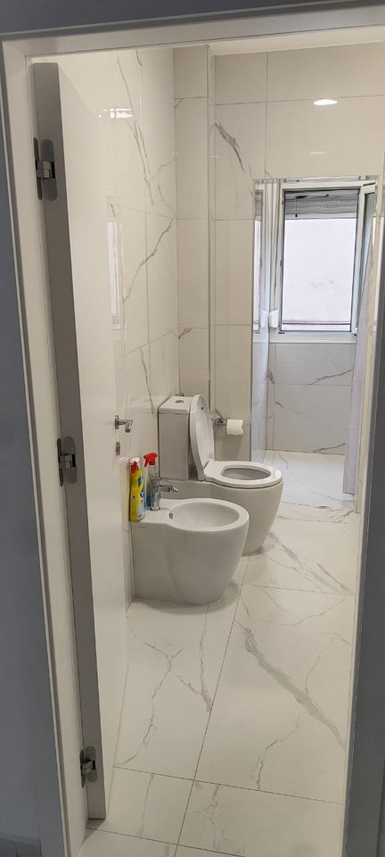 IN AFFITTO – APPARTAMENTO 2+1 – 21 DICEMBRE (VIA NDRE MJEDA)