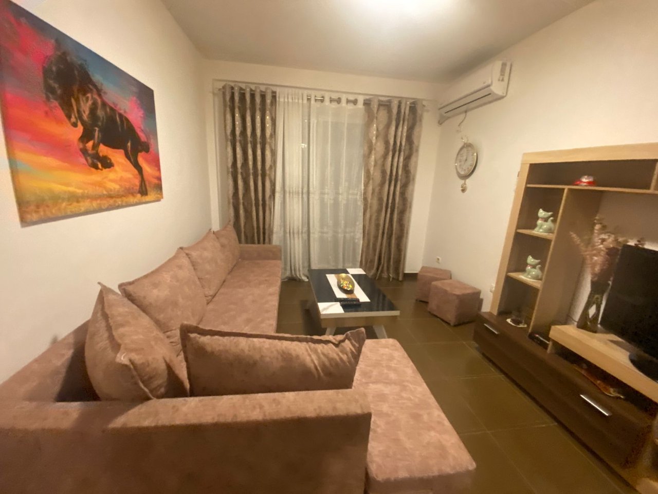 ME QIRA – APARTAMENT 2+1+2 +1 BALLKON – LIQENI I THATË