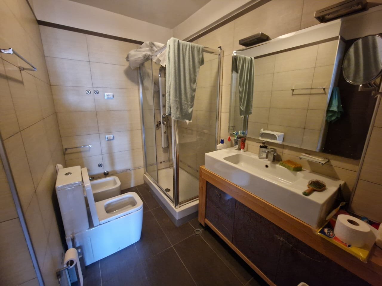 SHITET APARTAMENT 2+1+2 – ZOGU I ZI