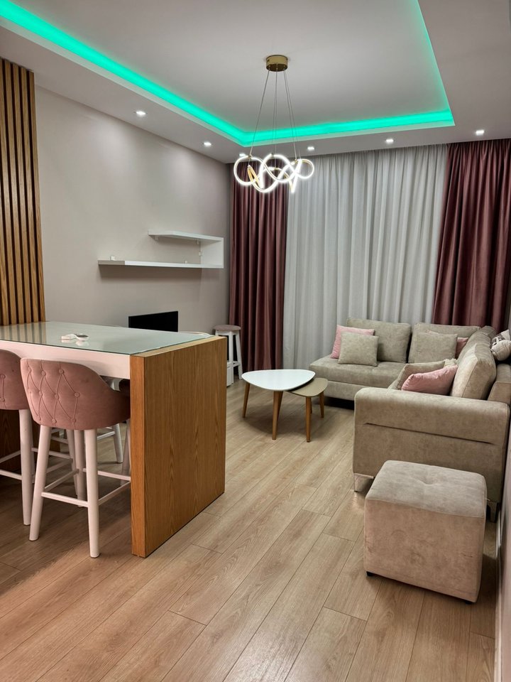 APARTAMENT 2+1+2 ME QIRA – CASA ITALIA