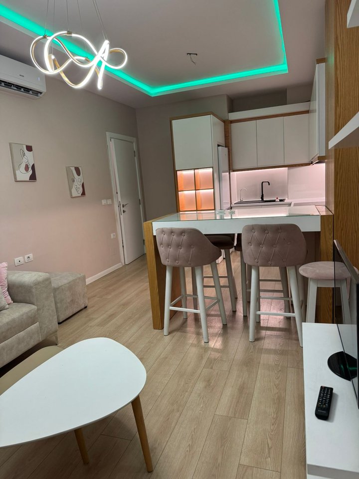 APARTAMENT 2+1+2 ME QIRA – CASA ITALIA