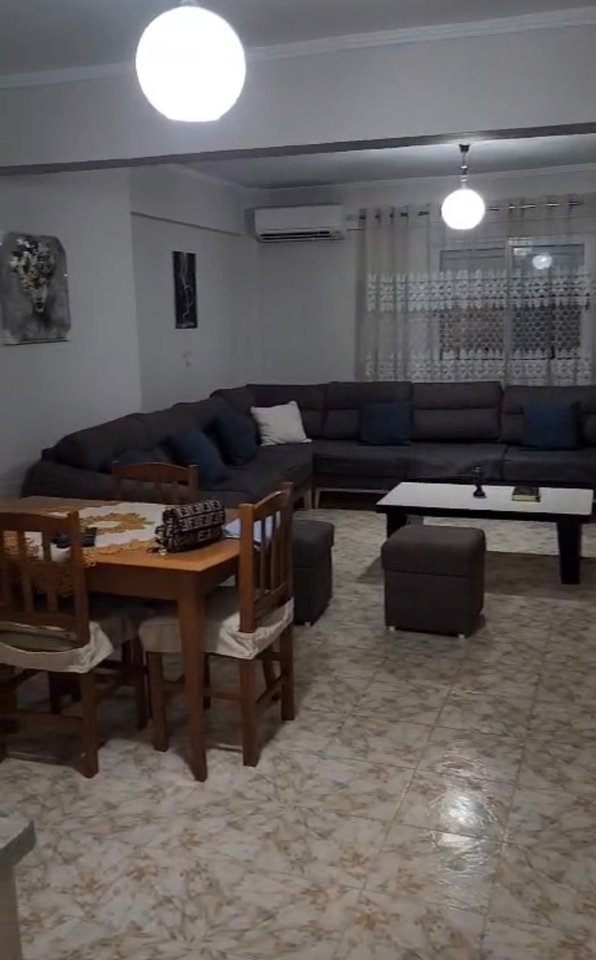 🏠 APARTAMENT 2+1 ME QIRA – LAPRAK, TEK KUPOLA (PALLATET ARABE)