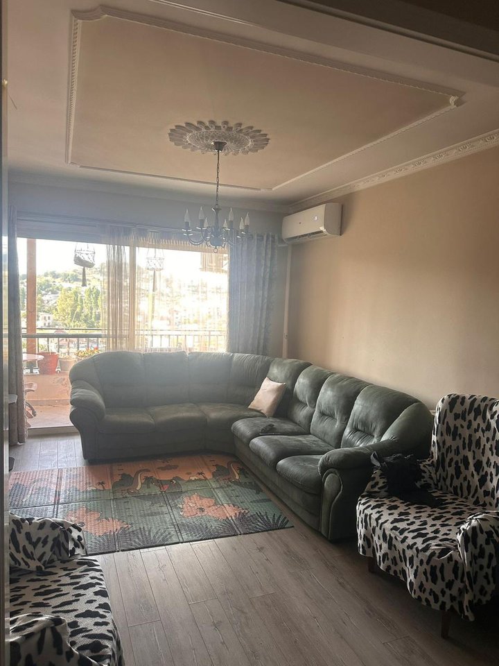 SHITET APARTAMENT 2+1 ME 2 TUALETE – YZBERISHT (RR. THOMA KOXHAJ)