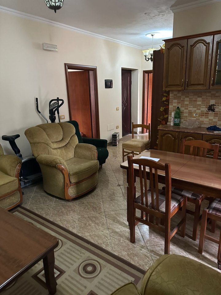 SHITET APARTAMENT 2+1 – XHAMLLIK