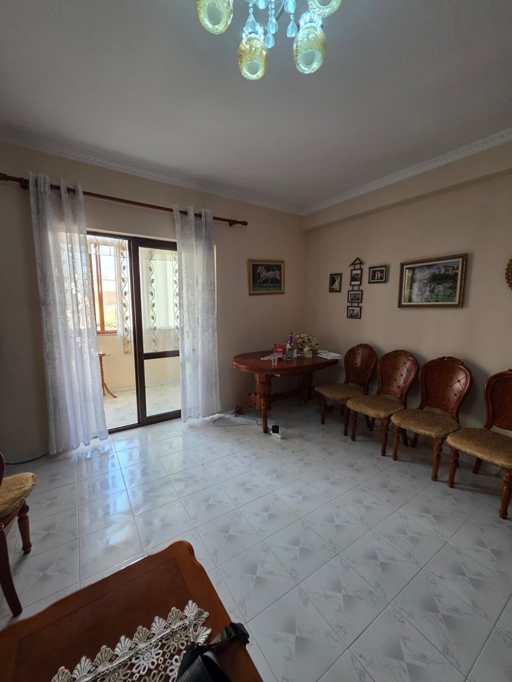 SHITET APARTAMENT 2+1 – MINISTRIA E JASHTME