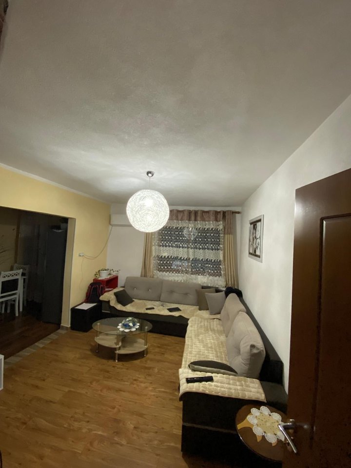 SHITET APARTAMENT 1+1 I KONVERTUAR NE 2+1 – KAMËZ, PRANË BIG MARKET