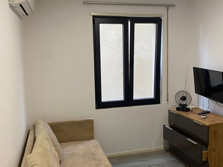 Jepet me qera apartame t 1+1 ne Astir