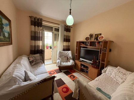 SHITET APARTAMENT 2+1 – RR. E KAVAJËS 🏡