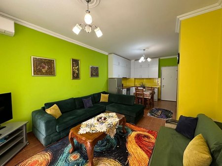 JEPET ME QERA APARTAMENT – 21 DHJETORI (RR. FROSINA PLAKU)