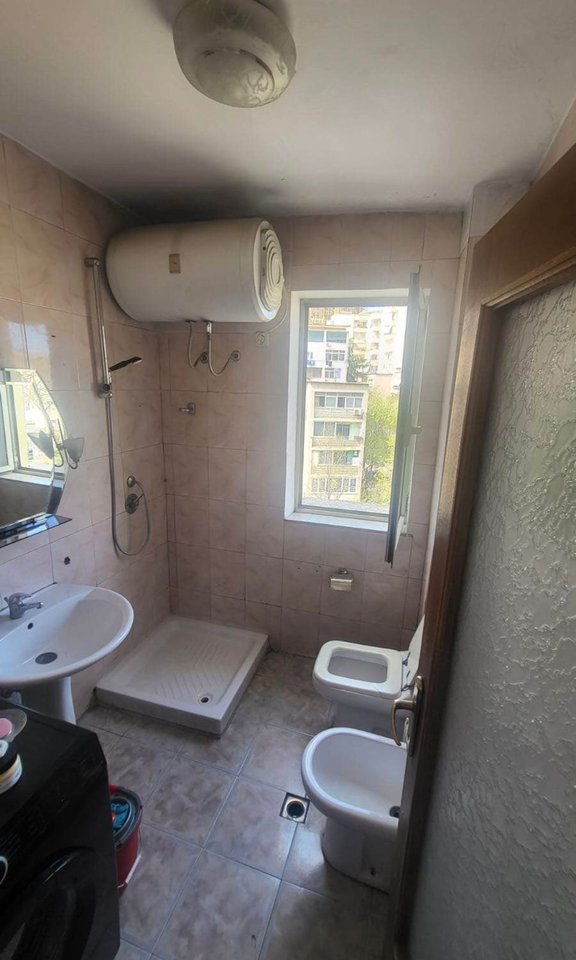 SHITET APARTAMENT 1+1 – BRRYLI