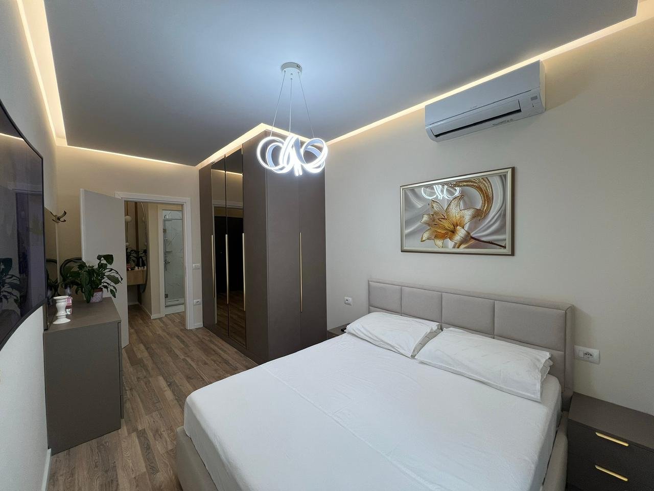 JEPET ME QERA APARTAMENT 1+1 – RR. KOSOVARËVE (NDËRTIM I RI 2026) 🏡