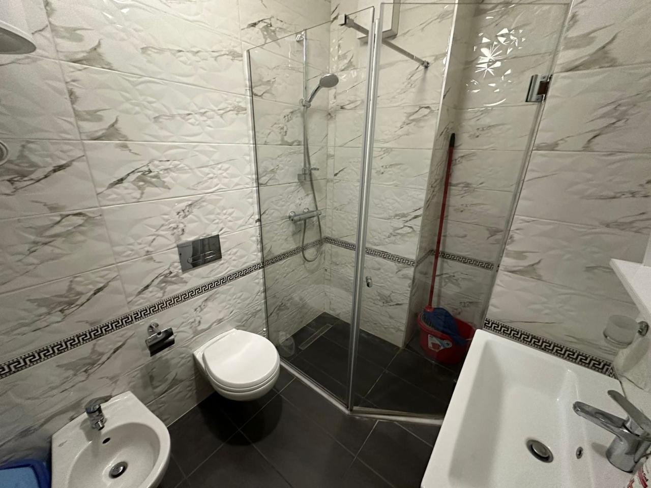 APARTMENT FOR RENT – 21 DECEMBER (FROSINA PLAKU STREET)