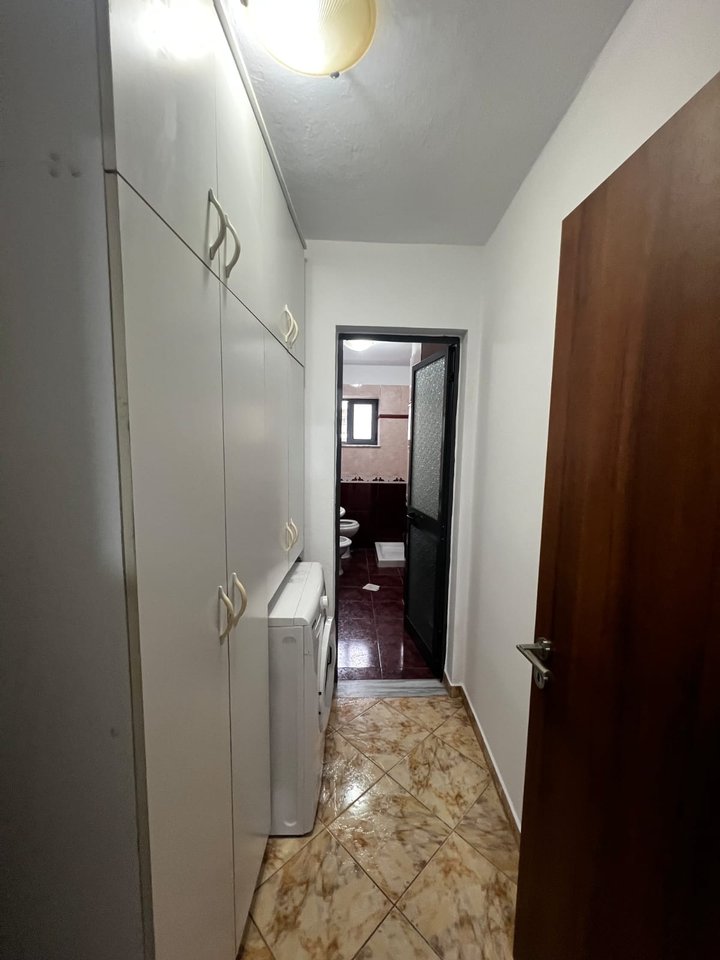 VENDESI APPARTAMENTO 2+1 – SCUOLA DI BALLETTO (VIA ELBASANI)